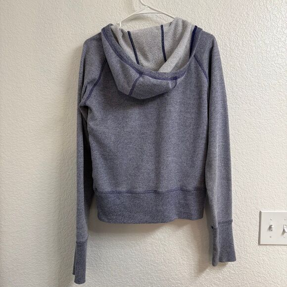 Patagonia W's Cloud Stack Hoody Size Medium - Picture 2 of 5